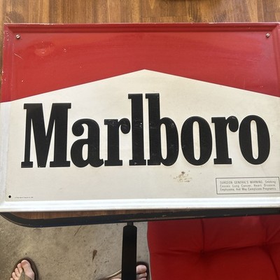 RARE Vintage Marlboro Metal Sign Authentic 
