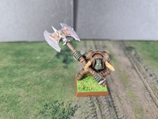 Warhammer Old World - Orcs & Goblins - Orc - Orc Boss With Great Weapon