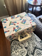 hollie hobby record player