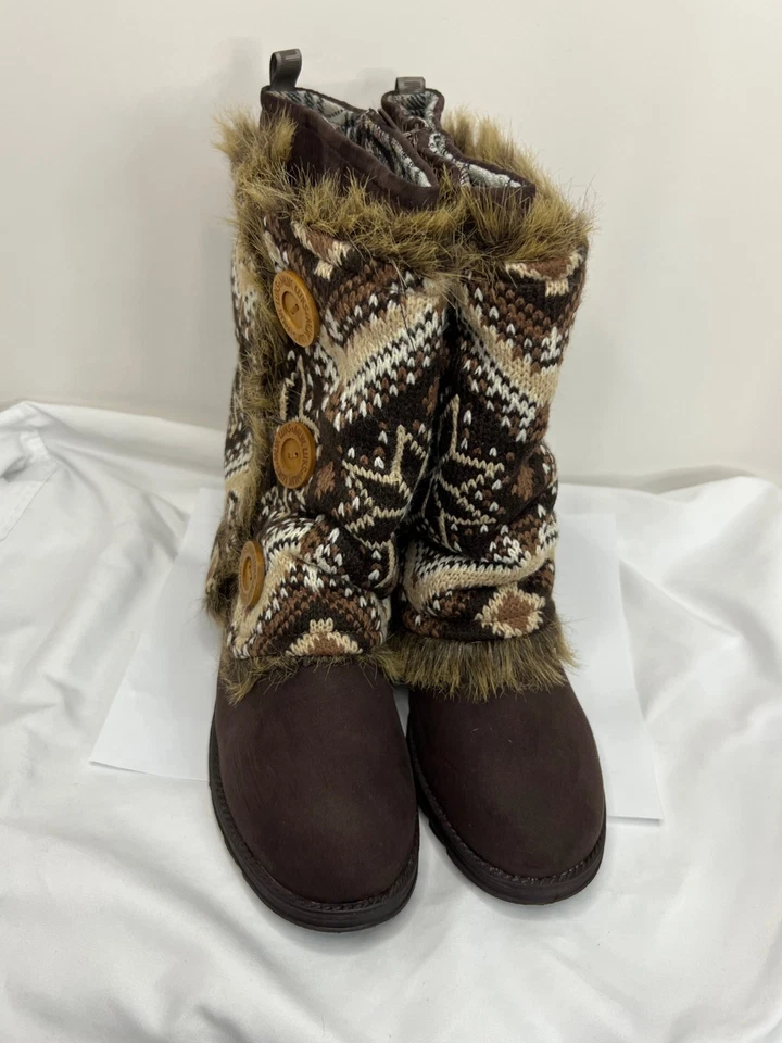 NWT Muk Luks Women's Cheryl Sweater Lined Boots Red Blue Size 8 New! - Image 4 of 4