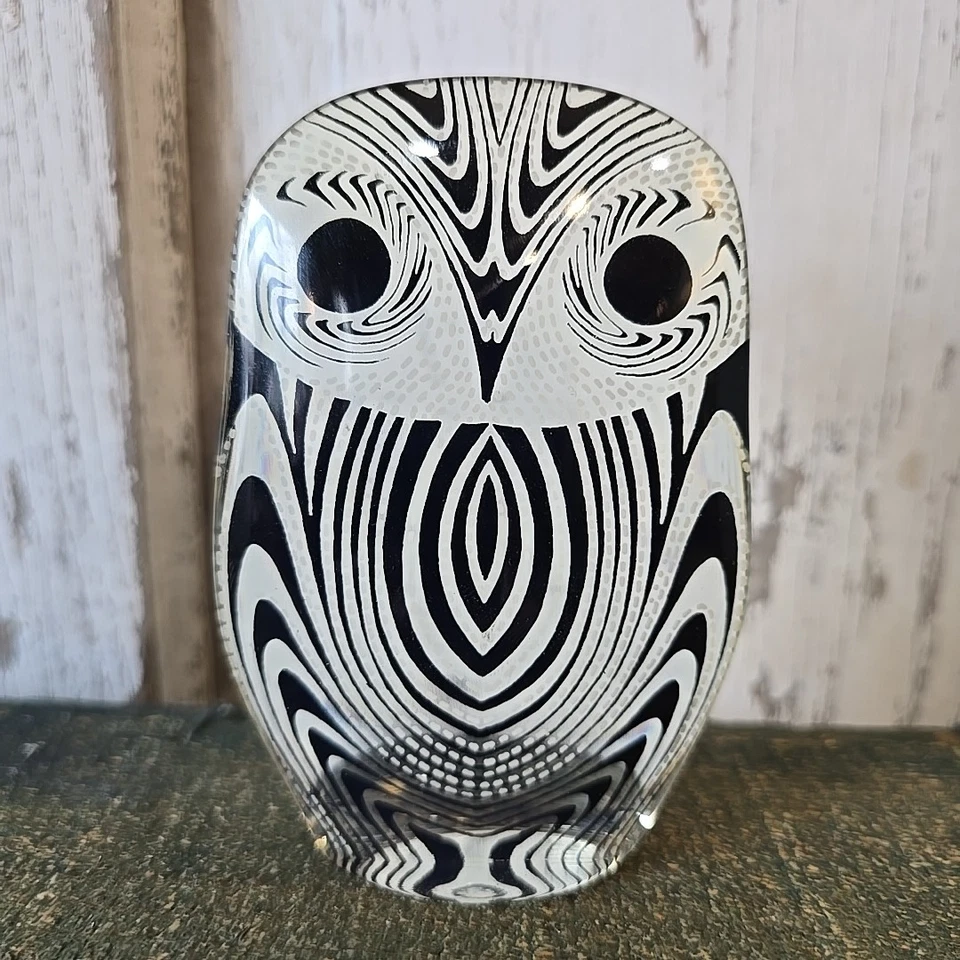 ABRAHAM PALATNIK Optic Art Lucite Owl Figurine 4” Vintage Mid Century Modern MCM - Image 3 of 4