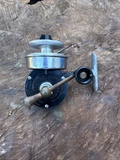 Vintage Bache Brown Half Bale Mastereel Spinning Fishing Reel Model 3 Cat 813