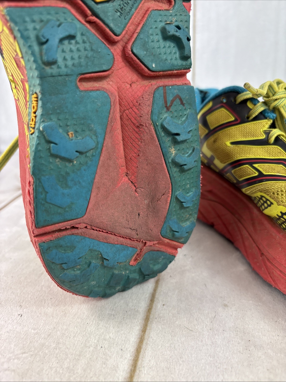 Hoka Speed Goat 2 Miles Men's Size 11 Running Shoes Athletic Sneakers thumbnail 9