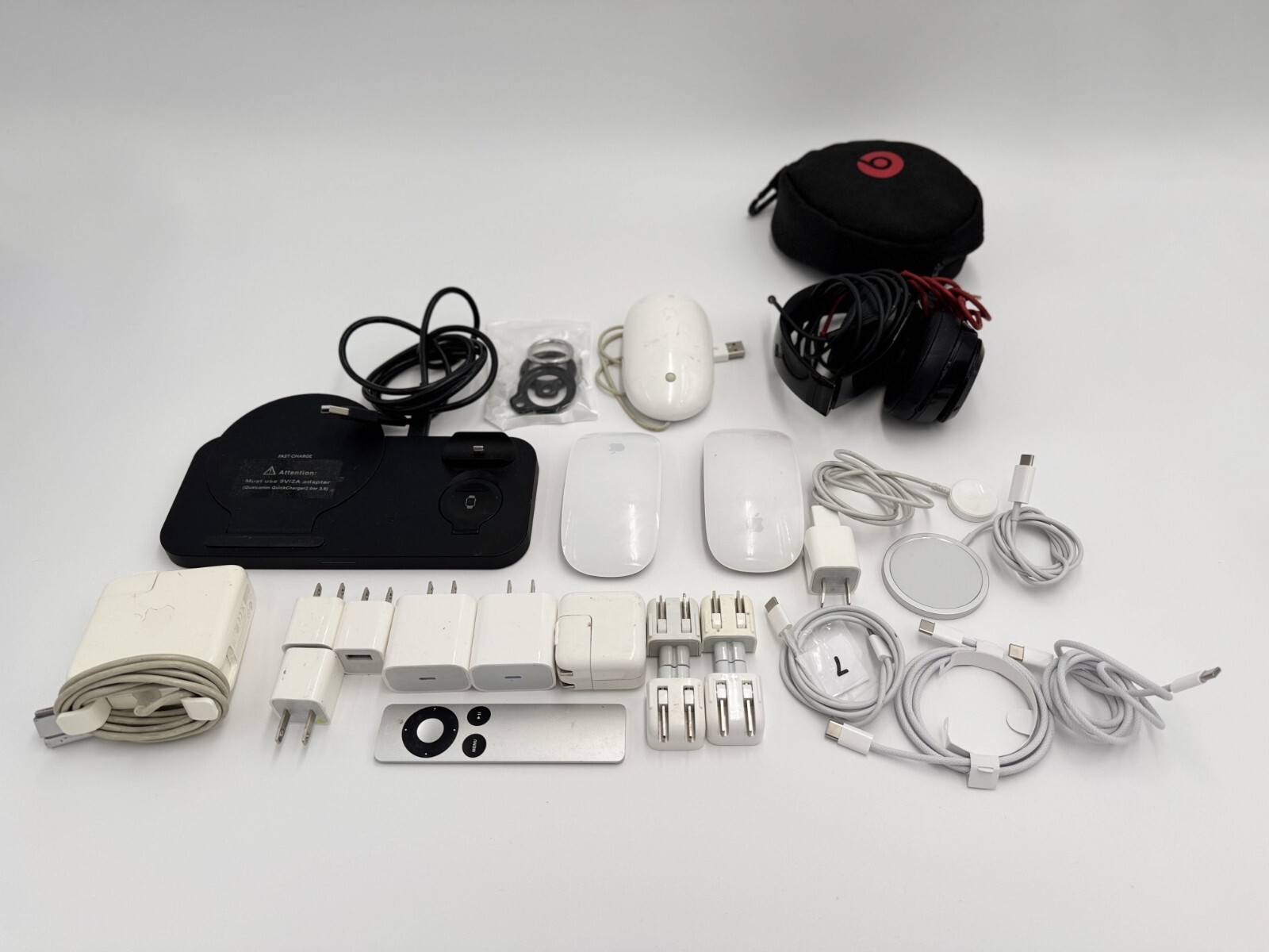 Apple Accessories Bundle Lot | Magic Mouse, AirPods, Beats, Chargers & More!
