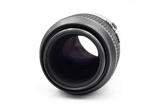 Nikon Nikkor AF 105mm f2.8 D Micro Lens #616 - Picture 6 of 7