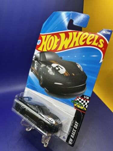 ๐ฅ ๐ ๐ต Hot Wheels ERROR - Black Porsche 911 GT3 MISSING Side Decals - Picture 2 of 3