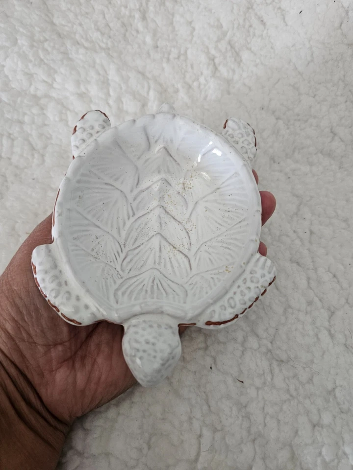 Mini cuenco de inmersión en forma de tortuga Mud Pie blanco Cutie 5" plato de cambio de llave de baratija Foto 2 de 4