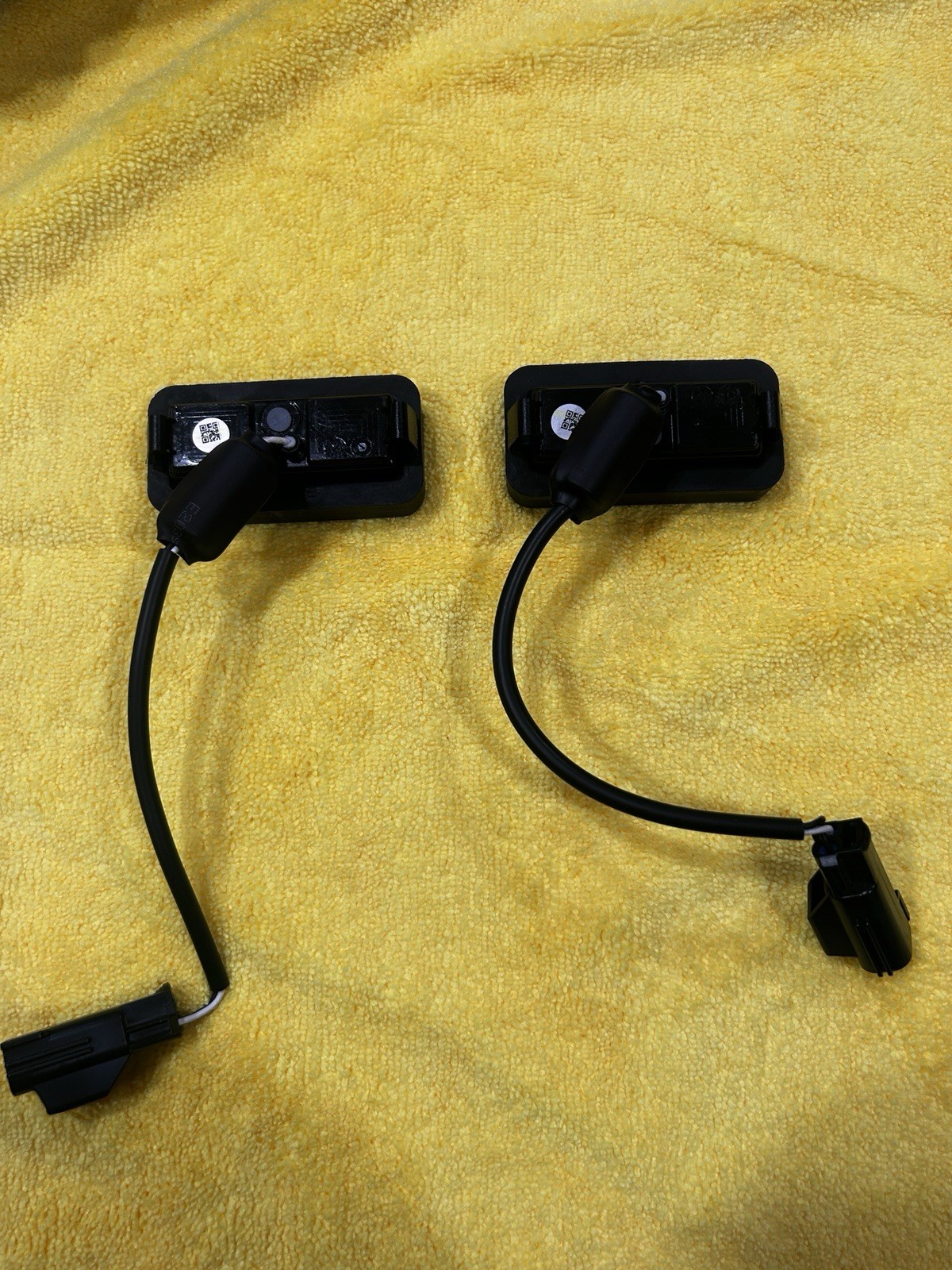 Aston Martin License Lamps Set of2 Used Genuine Parts Good Condition HY5313550AD