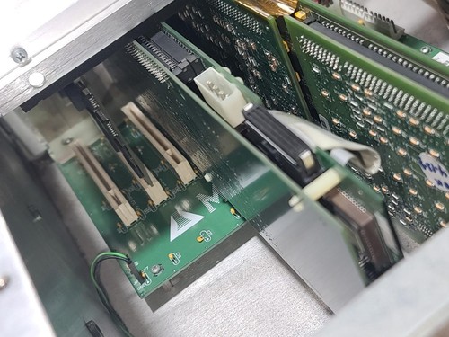 Magma / Avid PCI Extender Expansion System with 4 Installed Interface Cards - Picture 10 of 19
