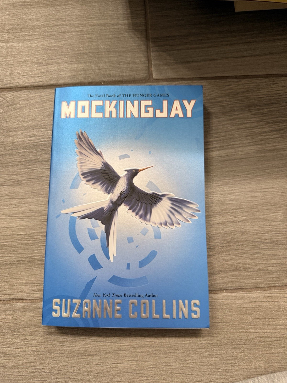 Mockingjay (Hunger Games, Book Three) by Suzanne Collins (2014, Trade Paperback)