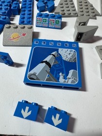 LEGO 6970 Beta-1 Command Base COMPLETE w/ Box & Instructions Vintage Space 1979