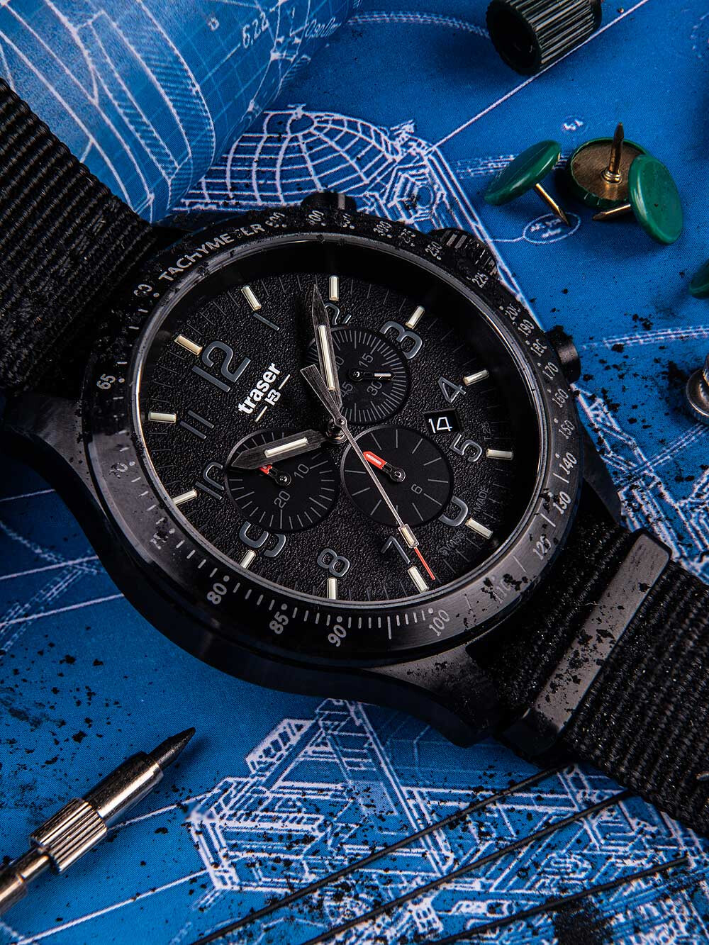Traser H3 109465 P67 Officer Chronograph Black Nato 46mm 10ATM | eBay