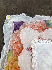4 Women's Ladies Vtg Handkerchiefs All Different Crochet Embroidered Daisy More