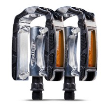 Wellgo Platform Bicycle Pedals With Reflective Strip