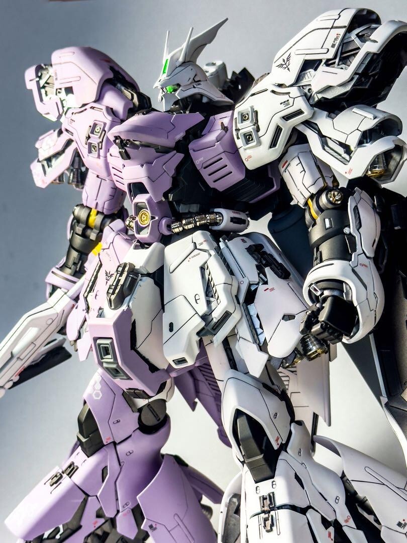 Built & Painted Bandai MG 1/100 SAZABI Ver.ka White color Full