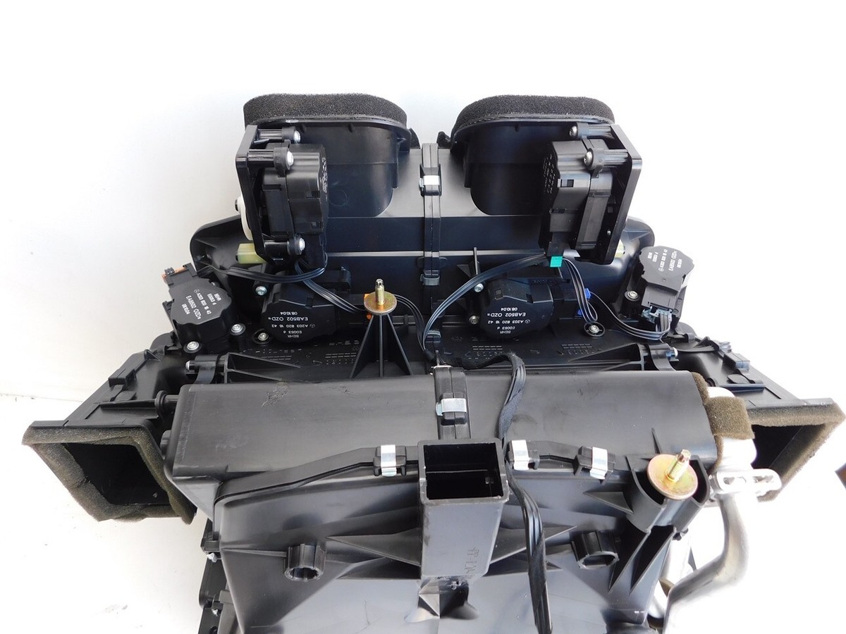Mercedes Benz SL55 AMG R230 AC Air Con Heater Evaporator Core Box