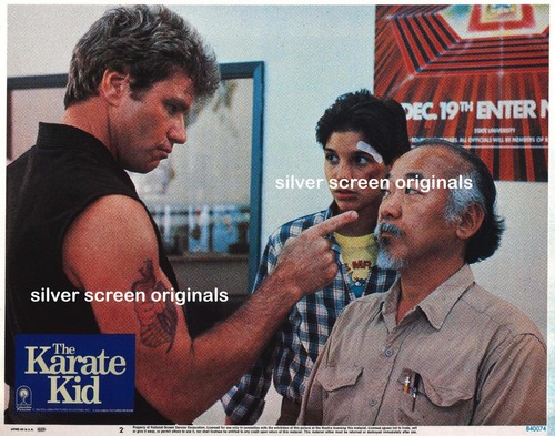 Karate Kid 8x ORIGINAL US Lobby Cards Ralph Macchio 1984 MINT CONDITION - Foto 3 di 12