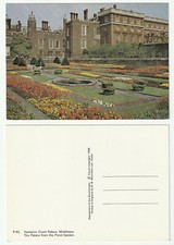 81915 - Hampton Court Palace from the Pond Ga...