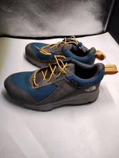 North Face Boys Sneakers 2.5 B16