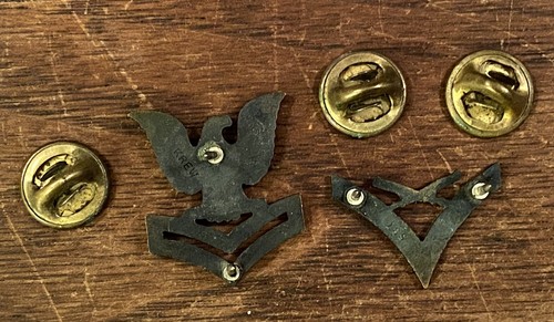 Vintage Krew Perched Eagle Military Pin With A Chevron Pin Included - Picture 5 of 7