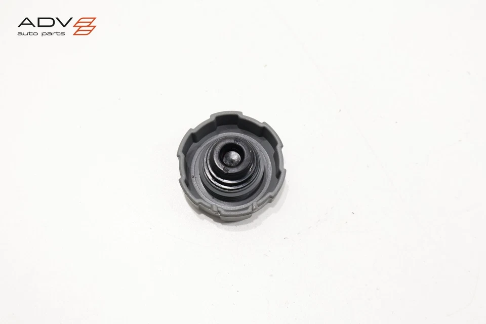 2021-25 HYUNDAI SANTA FE RADIATOR OVERFLOW EXPANSION RESERVOIR TANK CAP OEM - Image 3 of 4