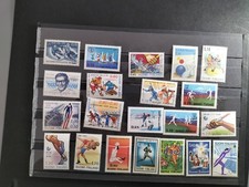 timbres Finlande (suomi), Islamnd, Norvège neufs avec et sans trace de charnière