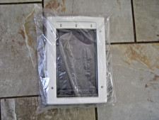 PET SAFE EXTREME WEATHER DOOR SMALL W/ 3 FLAPS    NEW no box 