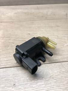 Volkswagen PASSAT B7 2011 Diesel 103kW Turbolader Druckwandler Magnetventil