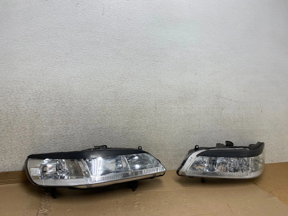Juego de faros laterales izquierdo+derecho Honda Accord 1998 a 2002 U0773 DW Foto 3 de 4