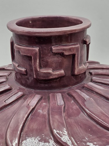 Unique MCM Modernist UFO Shaped Ceramic Vase Magenta Purple Vase Signed Southwes - Picture 4 of 16