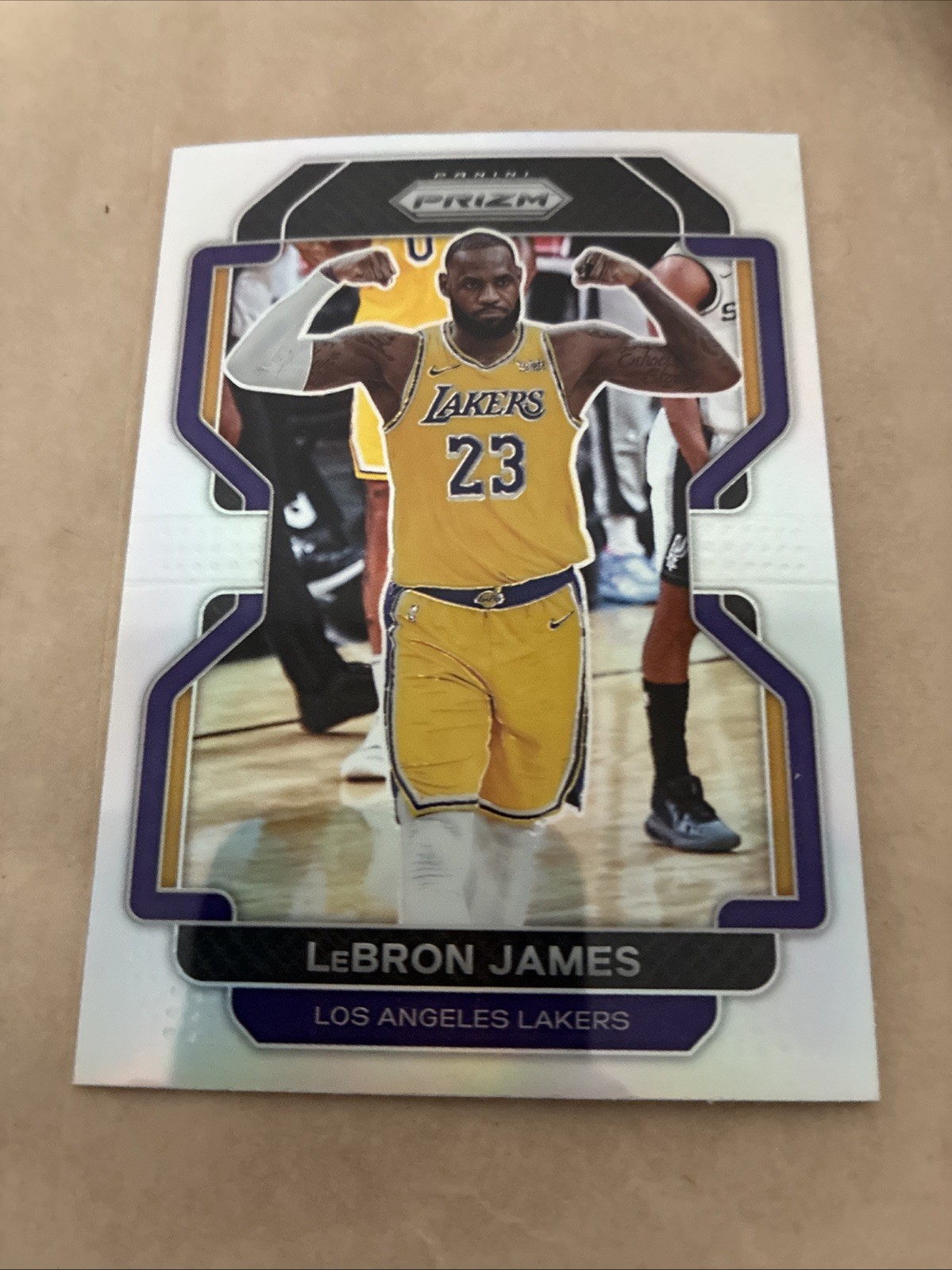 2021-22 Panini Prizm LeBron James Silver Prizm/Refractor #91 Lakers Legend