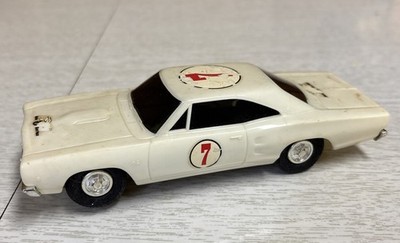 Vtg 1967 Eldon 1/32 Scale '68 Dodge Coronet Slot Car White UNTESTED