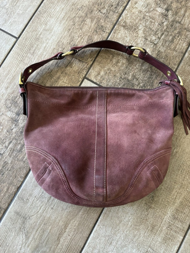 Vintage suede hobo coach - Gem Vintage suede hobo coach - Gem