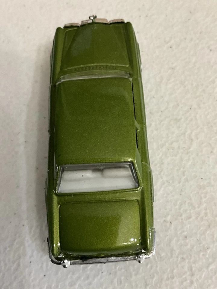 Juguete fundido a presión Rolls Royce Silver Shadow verde peladores Playart de colección Foto 4 de 4