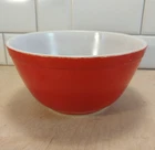 Pyrex 402 Primary Red Nesting Mixing Bowl ~ 1.5 Quart ~ Vintage Made in USA