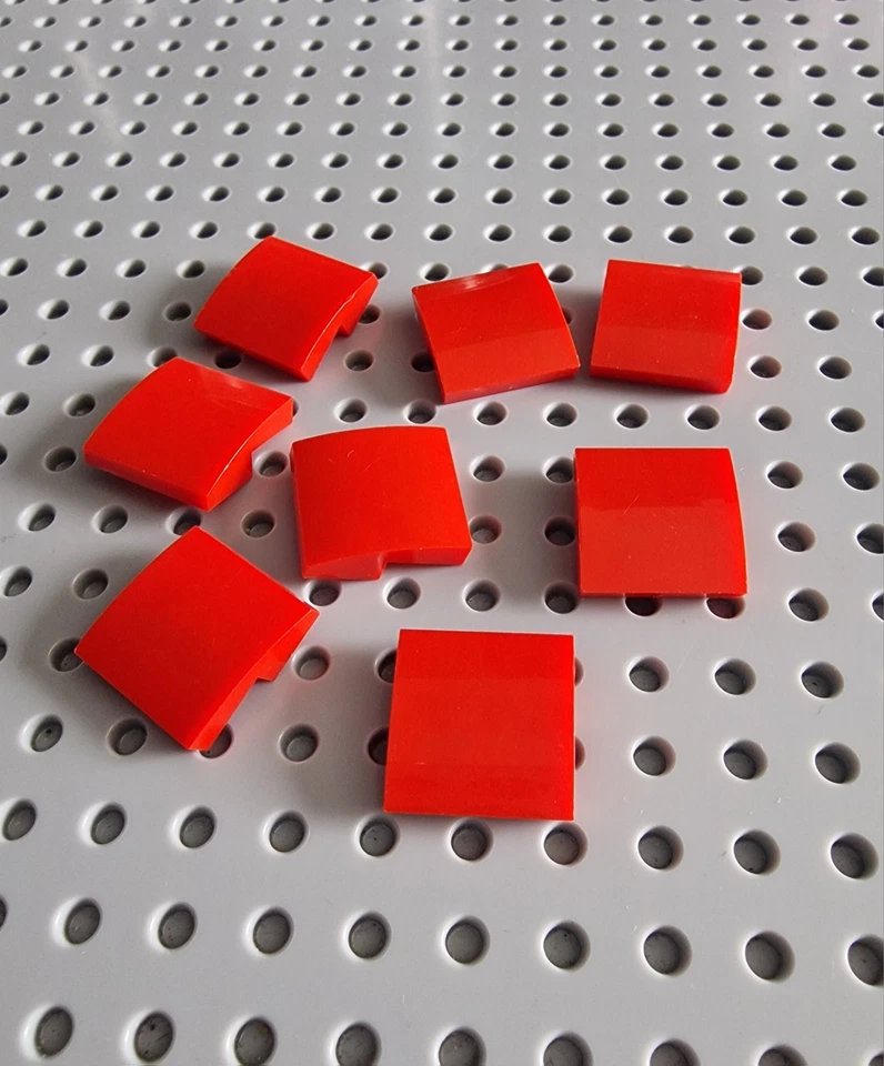 Lego Bogenstein Schrägstein Dachstein 2x2 Rot 8 Stück 15068 A299 - Bild 1 von 1