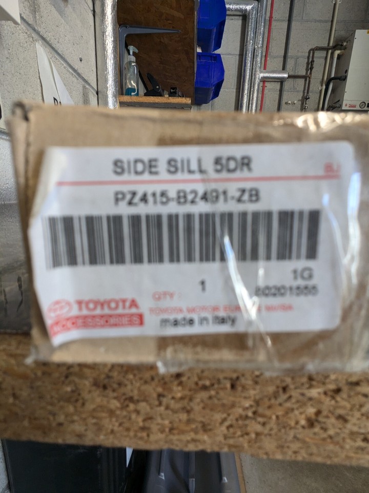 Toyota Yaris Side Sills 2013-2020 PZ415-B2491-ZB Genuine Parts | eBay