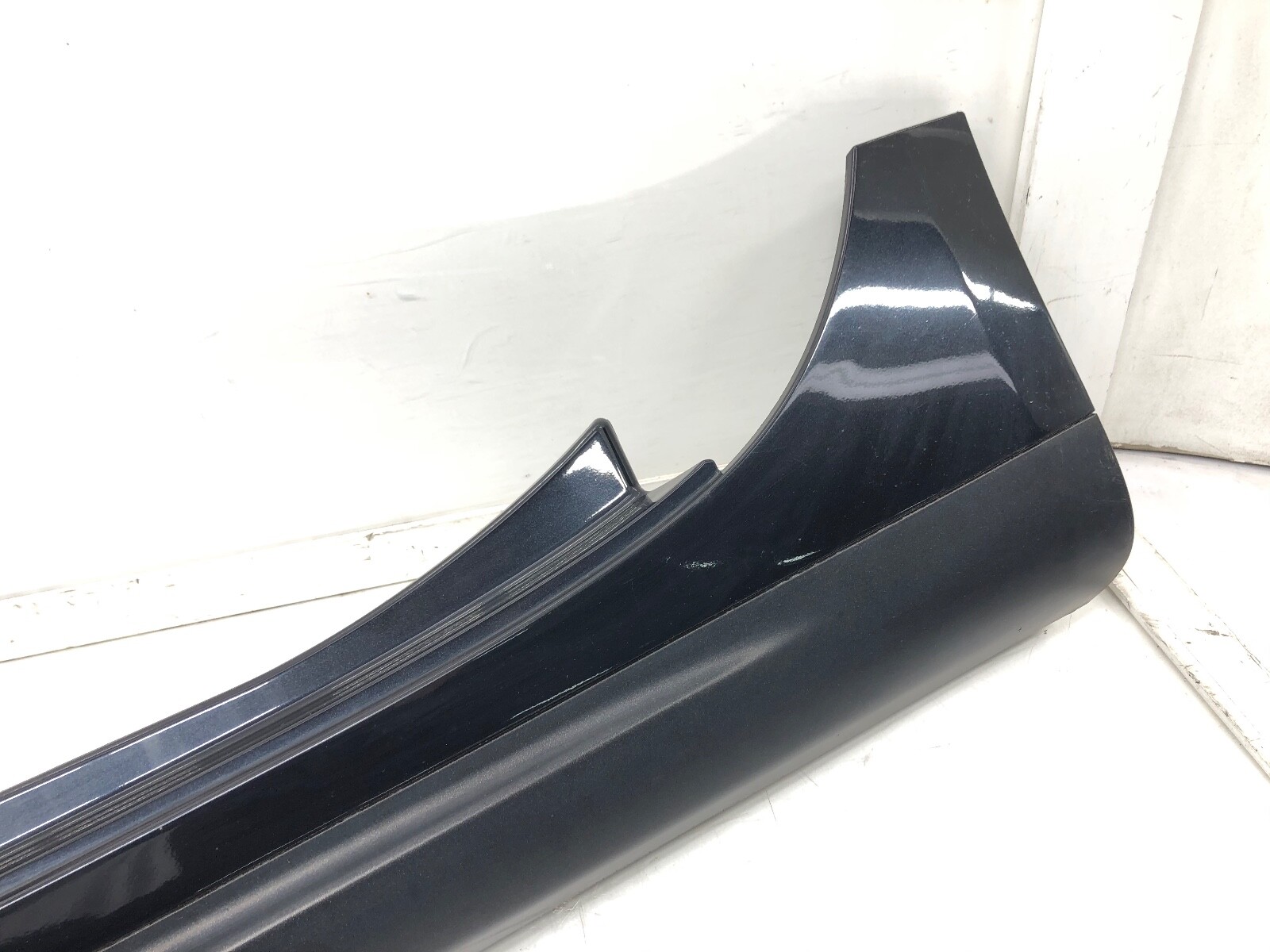 2014-2019 MASERATI GHIBLI S Q4 LEFT DRIVER SIDE SKIRT ROCKER PANEL OEM.