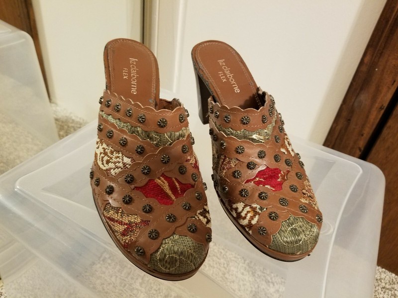 LIZ CLAIRBORNE FLEX SHOES, WOMEN'S SIZE 6M, "PHILOMENA 2", LEATHER UPPER