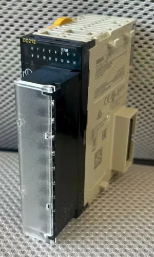 Omron PLC Digital Output Unit - Model: CJ1W-ID211 - NEW