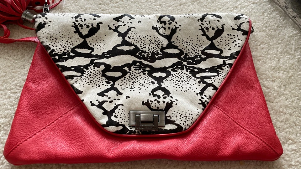 TYLIE MALIBU FOLD OVER PONY HAIR LEATHER SHOULDER CROSSBODY-BAG - Image 2 of 4