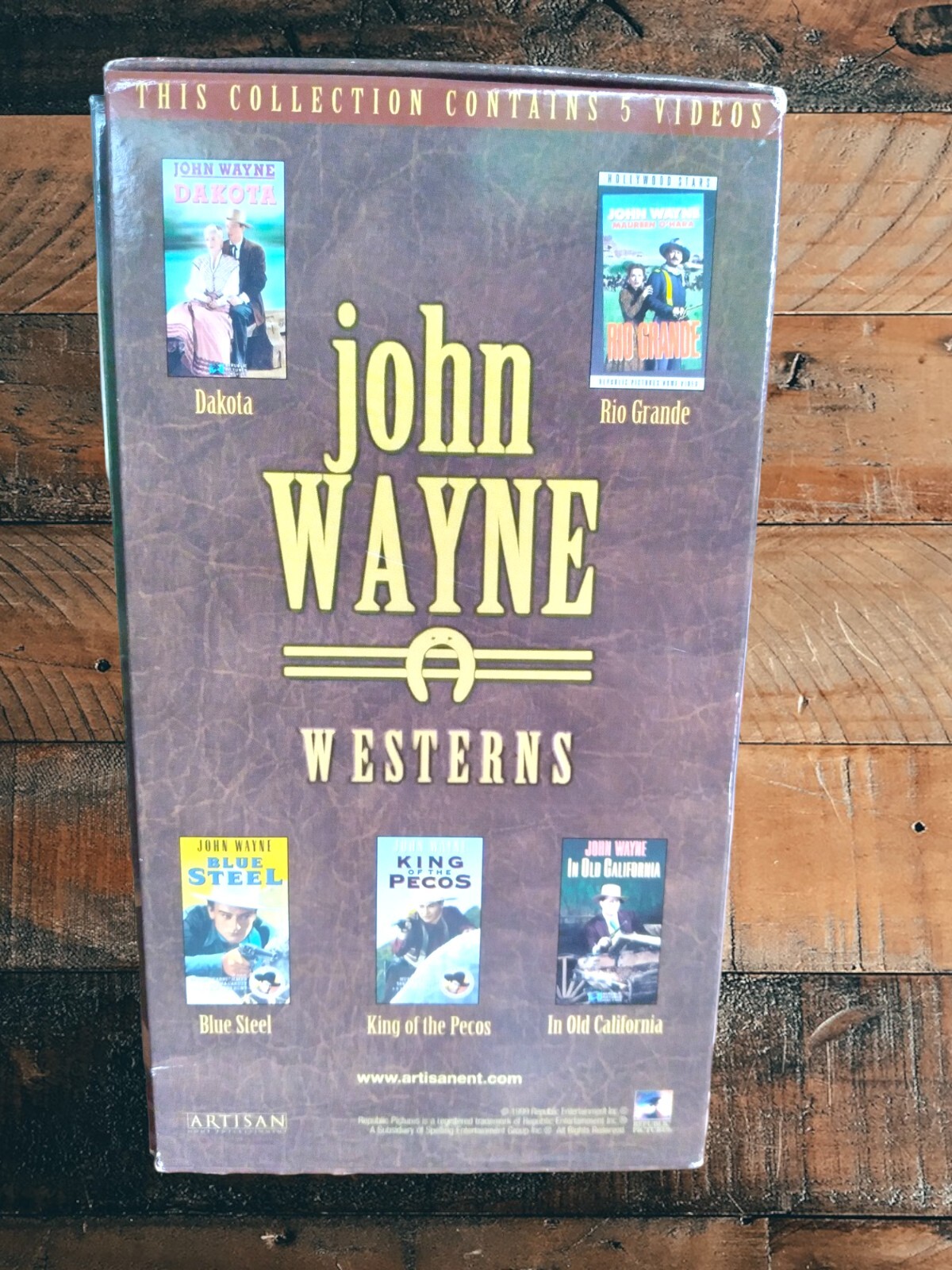 JOHN WAYNE Boxed Set of 5 VHS Westerns 1999 Full Length Movies Cowboys ...