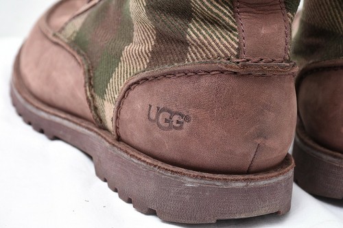 Botas UGG de cuero a cuadros con cordones sin usar, en caja, para hombre talla 9,5 cómodas para trabajar caminar marrones - Imagen 5 de 7