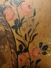 ANTIQUE FOLK ART PRIM OIL ON BOARD PORTRAIT WOMAN FARMER FLORAL GARLAND FRAMED — photo 9