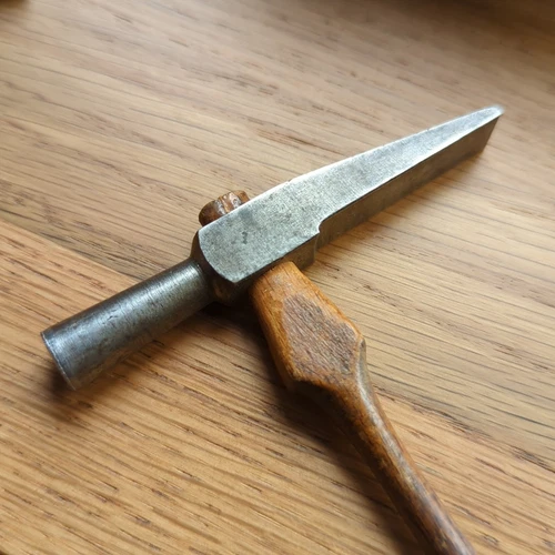 Antique Watchmakers Hammer, Swiss Made, Stunning Old Piece Vintage (CR98)