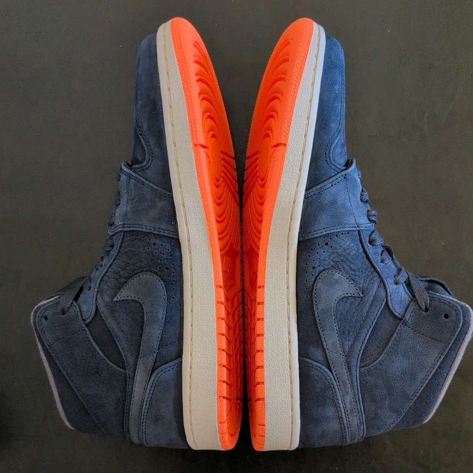 Talla 10.5 - Air Jordan 1 Retro Nouveau Mid Obsidian Foto 3 de 4