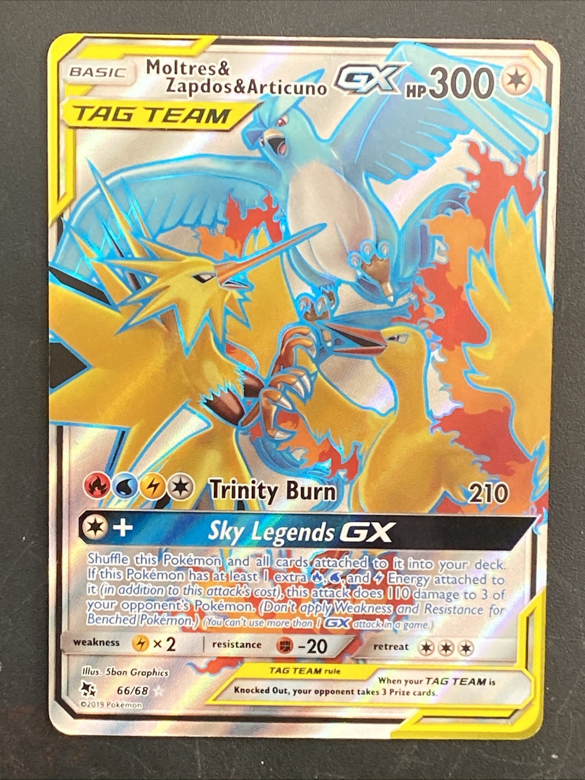 Pokemon Card TCG Moltres & Zapdos & Articuno GX Full Art 66/68 Holo Rare NM