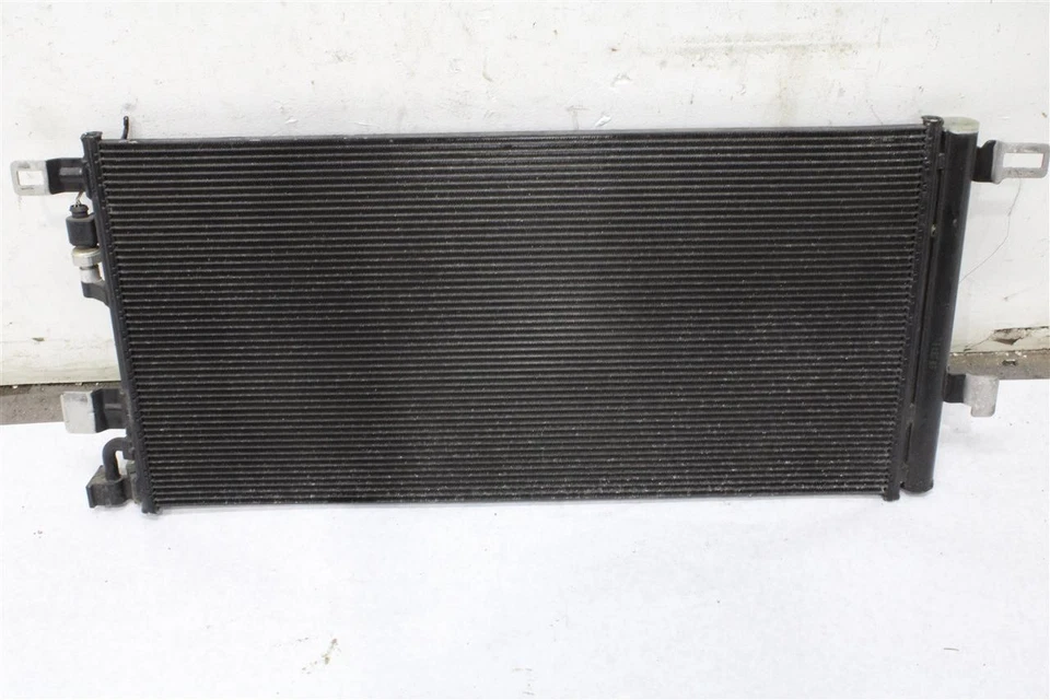 Condensador CA Audi A5 2018 18 1378026 Foto 2 de 4