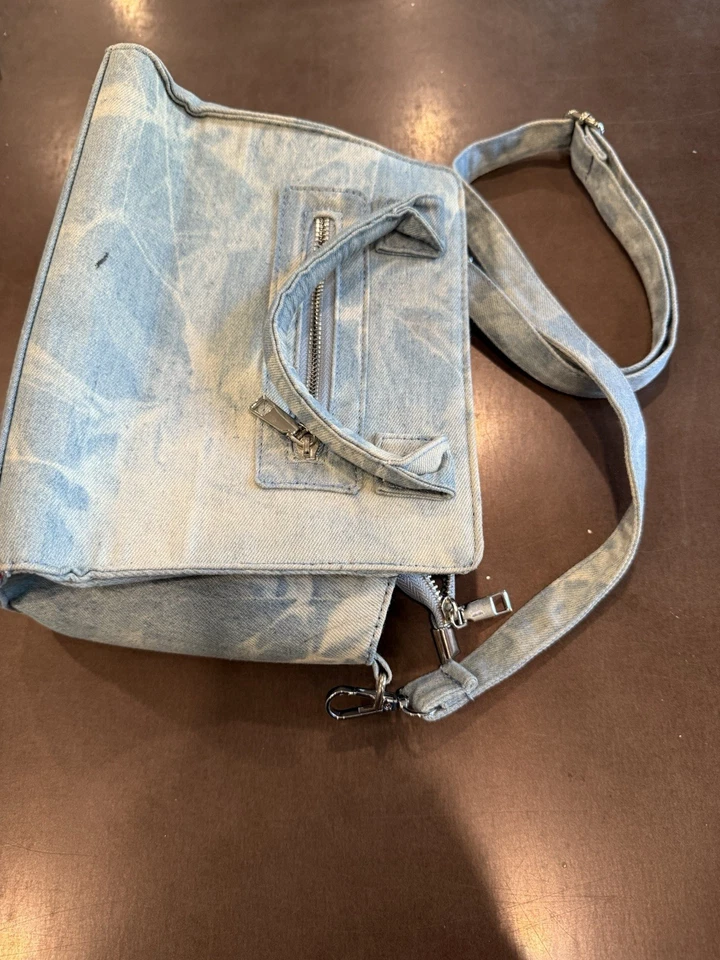 Olivia Miller Blue Denim Crossbody Shoulder Handbag Purse with Zipper Pockets - Image 3 of 4