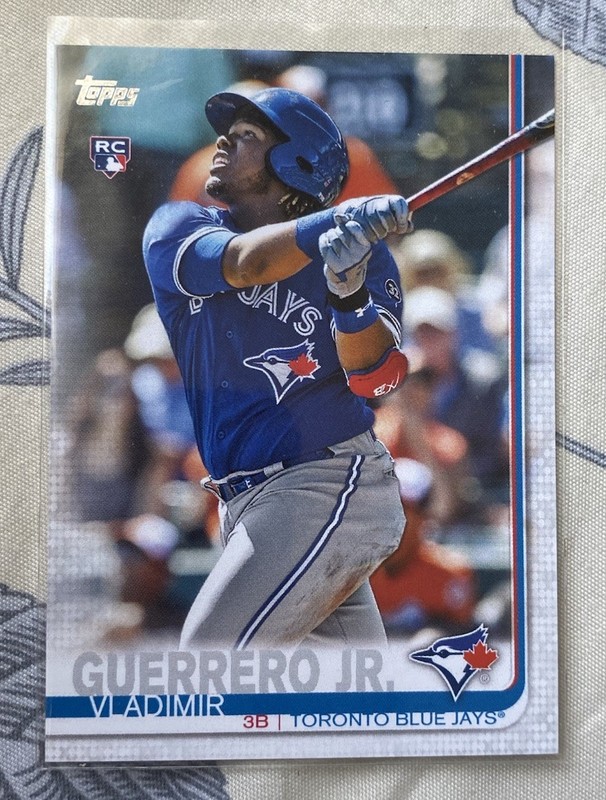 VLADIMIR GUERRERO JR. RC ERROR 1st BOWMAN CHROME 2019 TOPPS BLUE JAYS ROOKIE LOT
